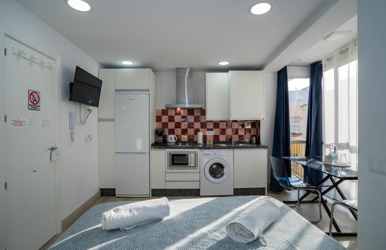Playa Carihuela Apartamentos El Carmen Торемолинос Екстериор снимка