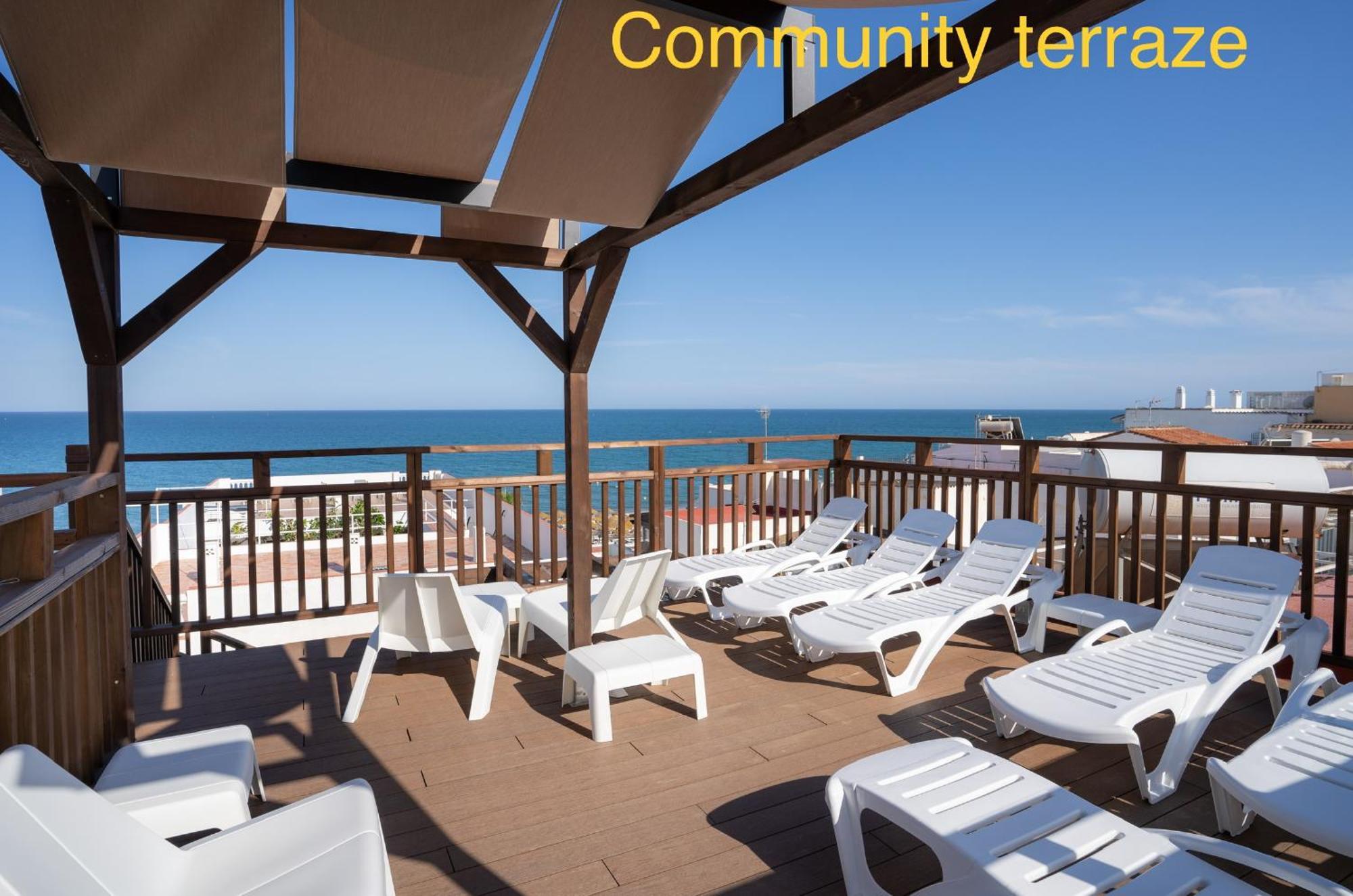 Playa Carihuela Apartamentos El Carmen Торемолинос Екстериор снимка